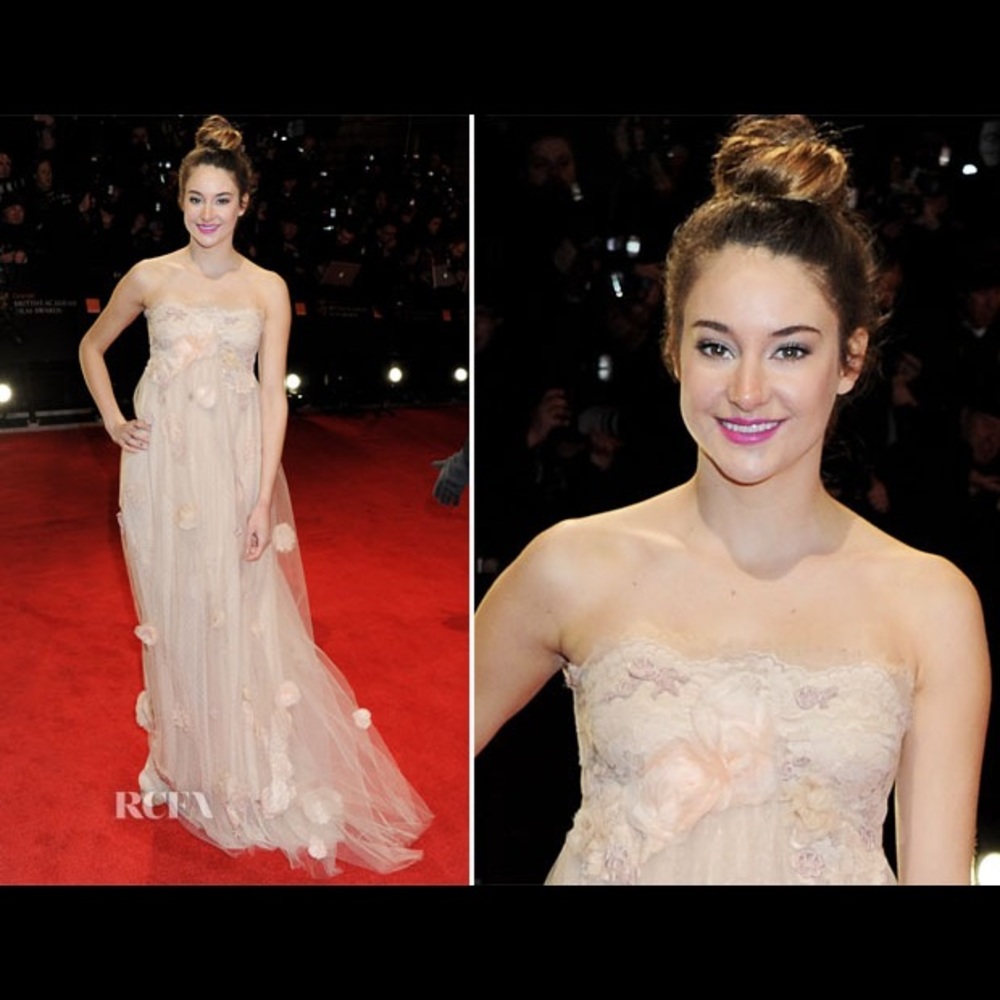 Dolce and Gabbana blush flower Gown! Size 38